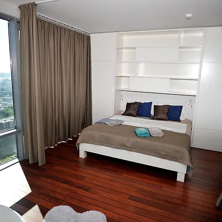 Blue Sky 20 Floor