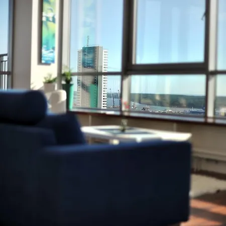 Blue Sky 20 Floor