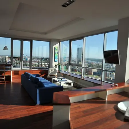 Blue Sky 20 Floor كلابيدا